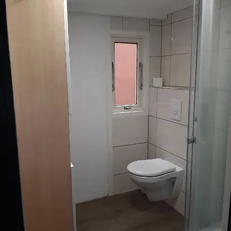 Pak Oe Rust, Bij Stacaravan Busscher