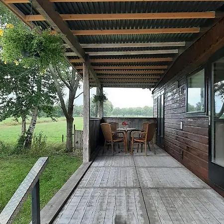 Pak Oe Rust, Bij Stacaravan Busscher Geesteren (Overijssel)