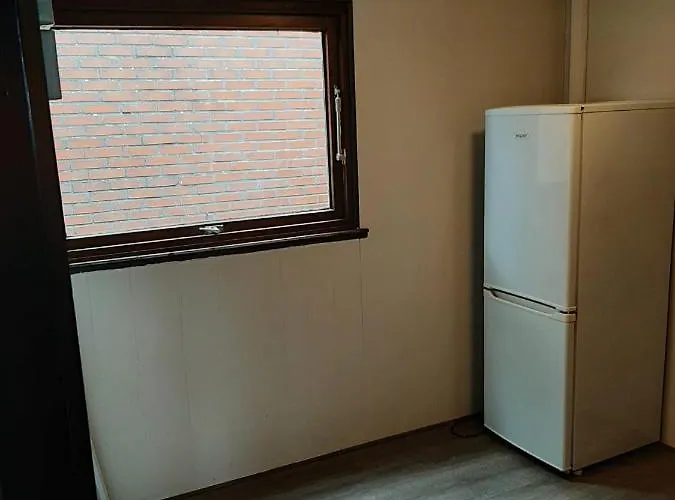 Camping Pak Oe Rust, Bij Stacaravan Busscher *