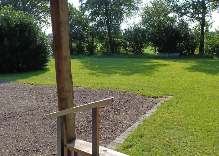 Pak Oe Rust, Bij Stacaravan Busscher Camping *