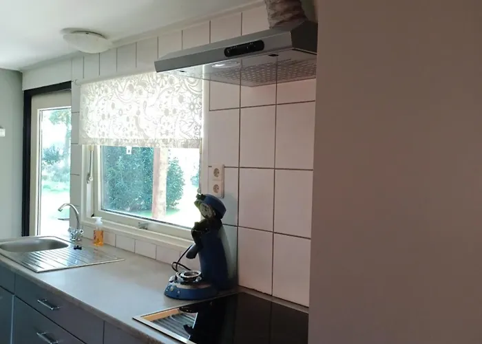 Camping Pak Oe Rust, Bij Stacaravan Busscher *